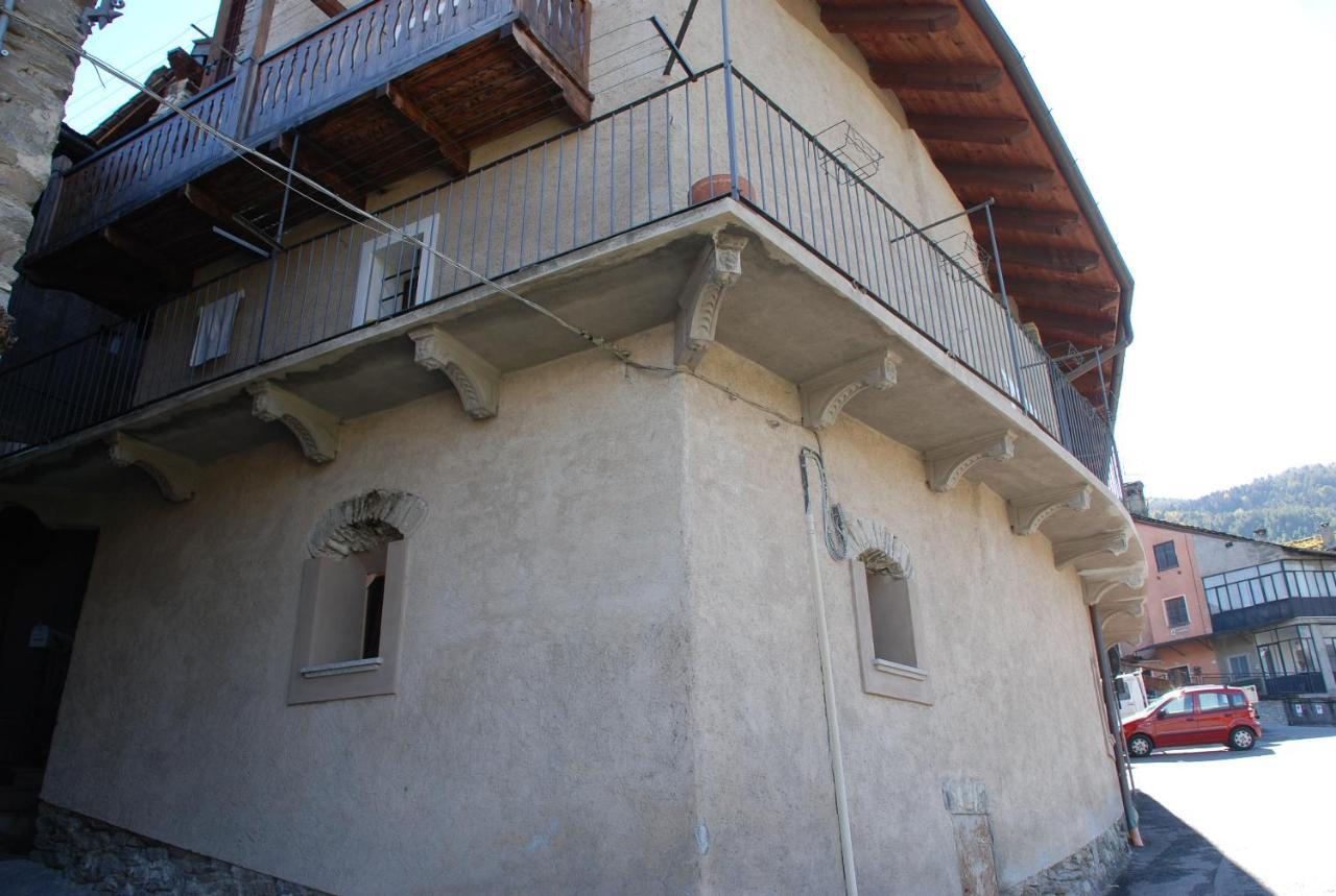 Maison Grivon Appartamento Monte Emilius Aosta Buitenkant foto